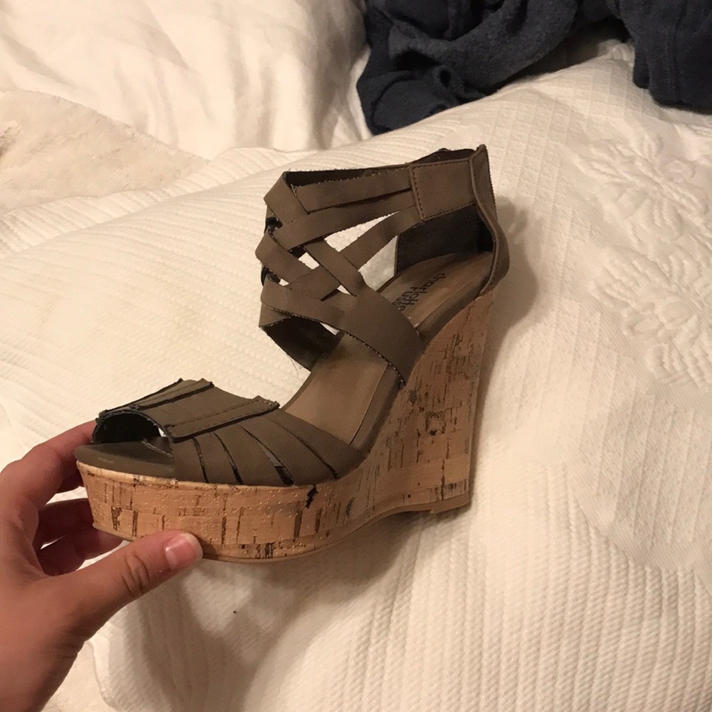 Brown Wedges